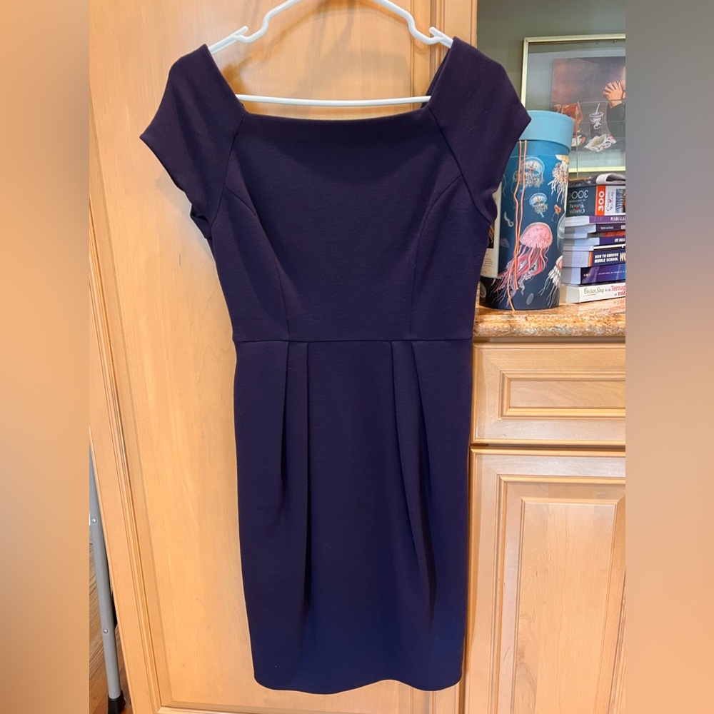 Diane Von Furstenberg Navy Blue Dress Size 6 Worn once dry cleaned.